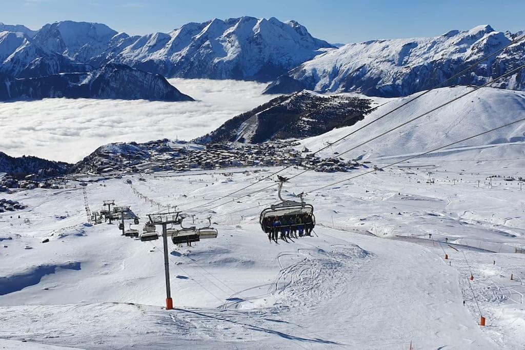 Pieds Des Pistes - Parking Couvert - Plein Sud Alpe d'Huez Exterior foto
